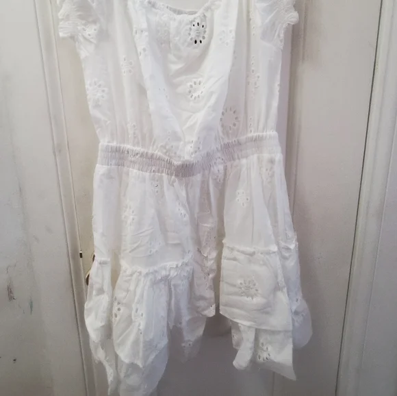 Aqua Eyelet Tiered Peasant Dress - Picture 4 of 6